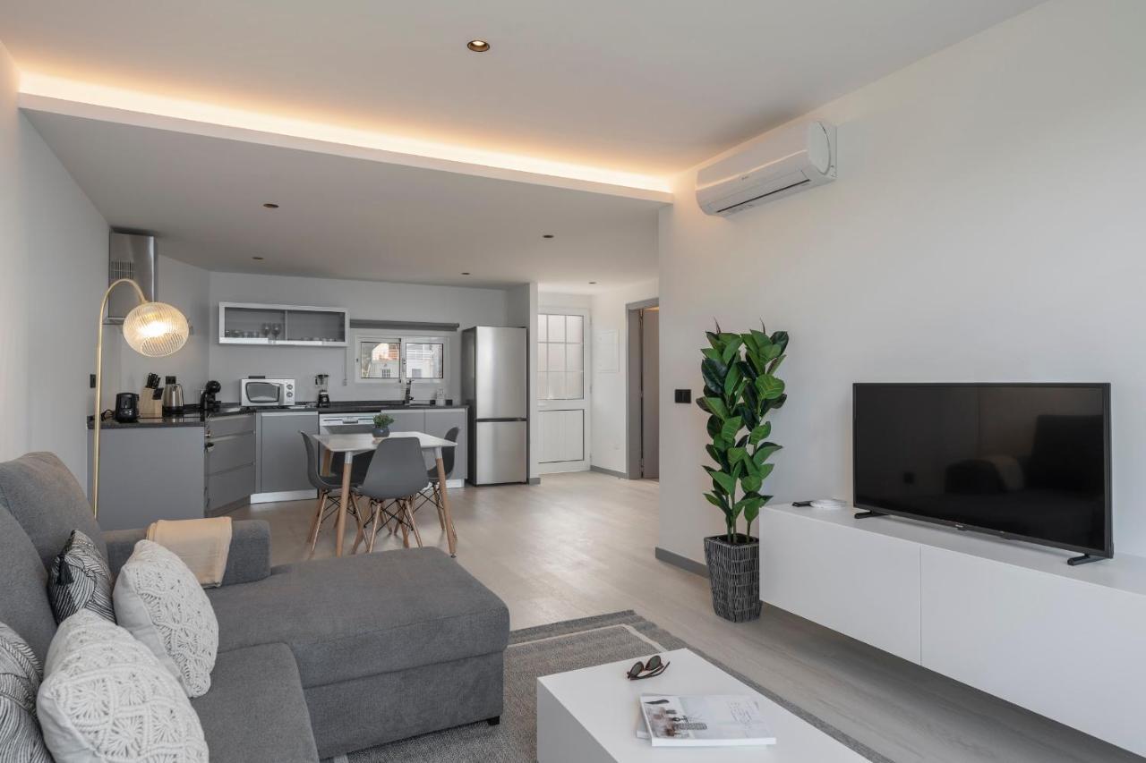 Intelsol Calheta Apartments By An Island Apart Exterior foto